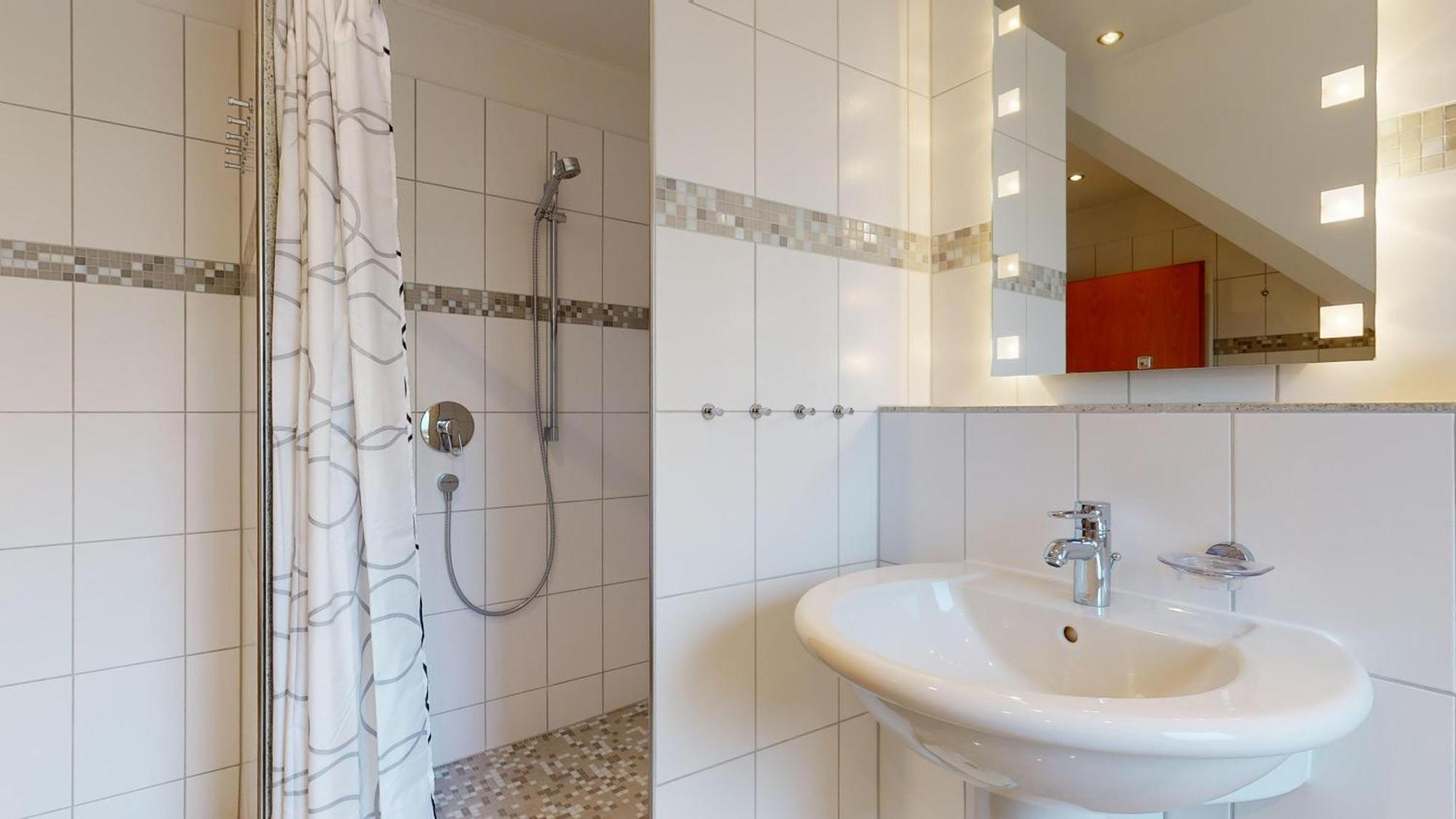 Holiday home Strandnahes Mit Terrasse, Strandamsel,